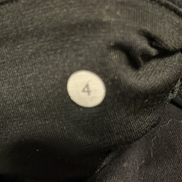 Lululemon Wunder Under Leggings - Picture 4 of 4